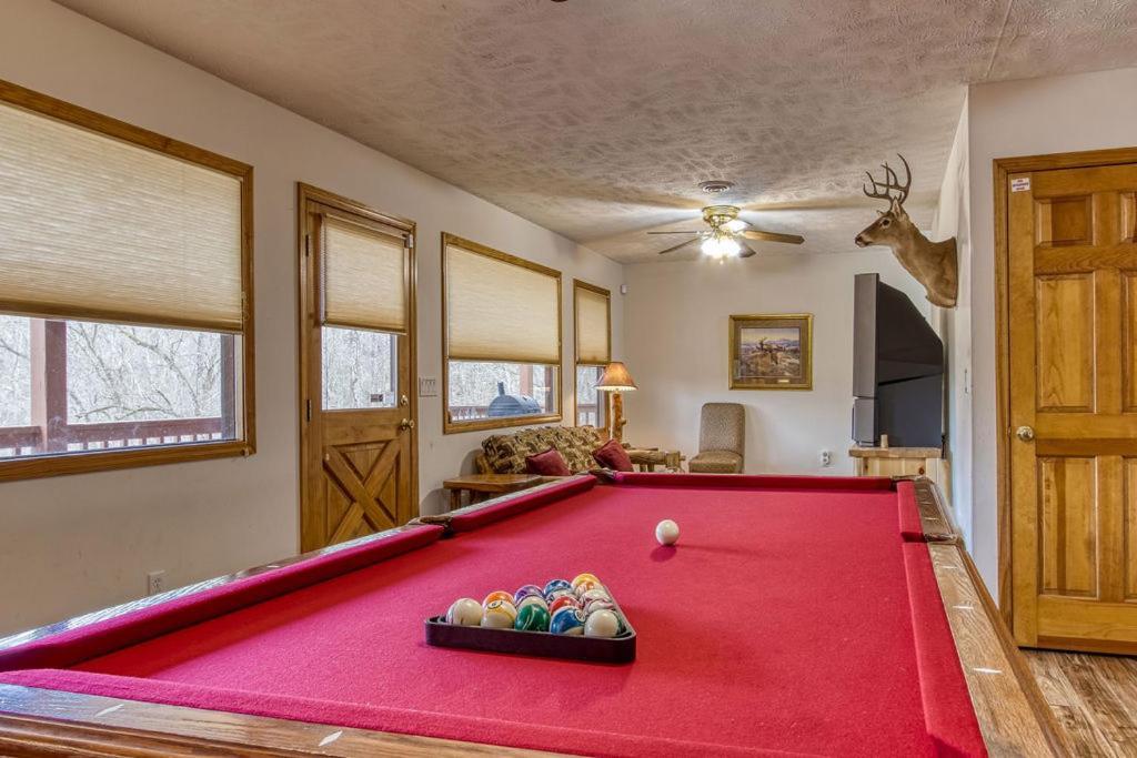 The Nuthouse Ii, Pool Table, Wifi, 1089 Free Tickets Each Paid Day, Dollywood And More Sevierville Zewnętrze zdjęcie